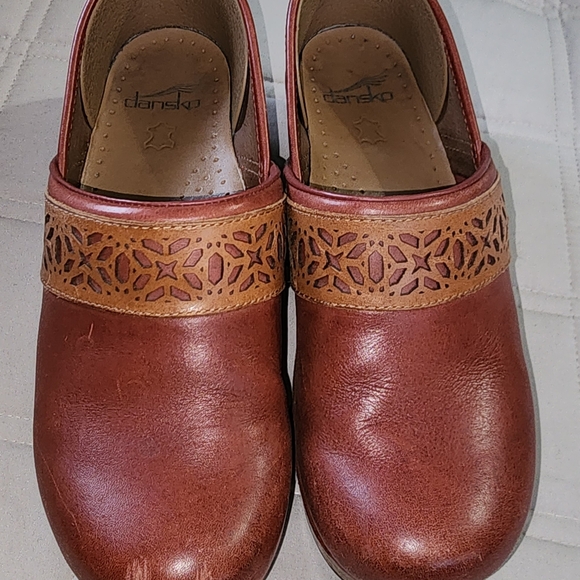Dansko Shoes - Dansko Women's Brown Leather Clogs